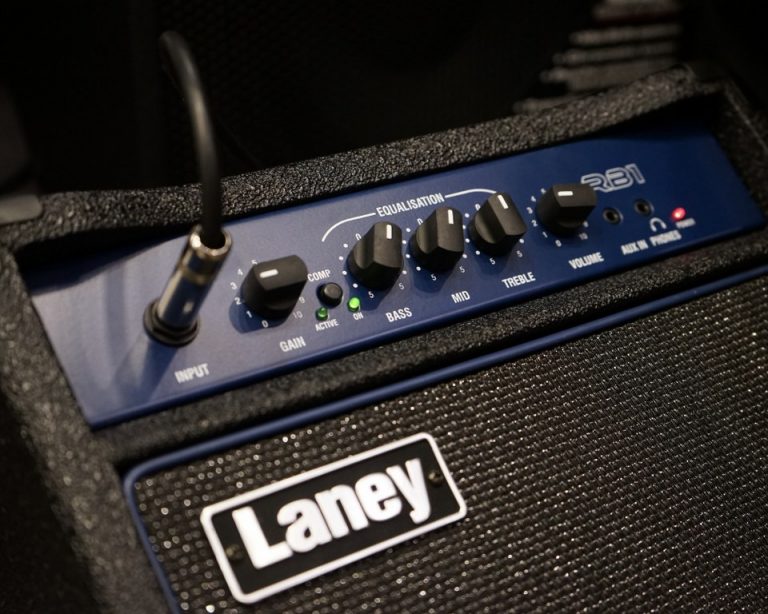 Showcase Laney RB1 แอมป์เบส