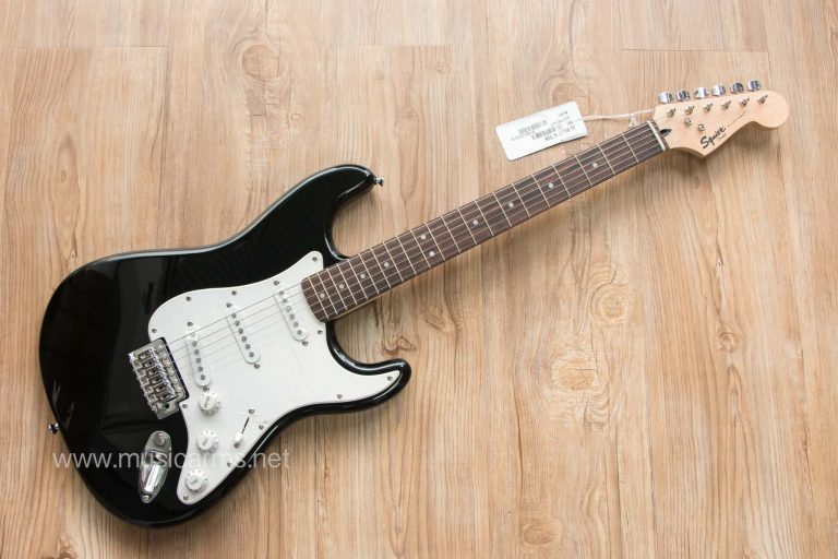 Squier Bullet Stratocaster กีตาร์ไฟฟ้า ขายราคาพิเศษ