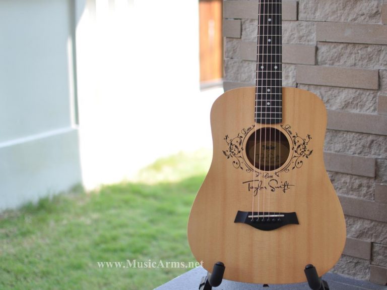 taylor swift baby taylor guitar ขายราคาพิเศษ