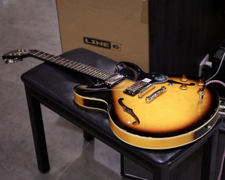 Showcase Epiphone ES-339 กีตาร์ไฟฟ้า