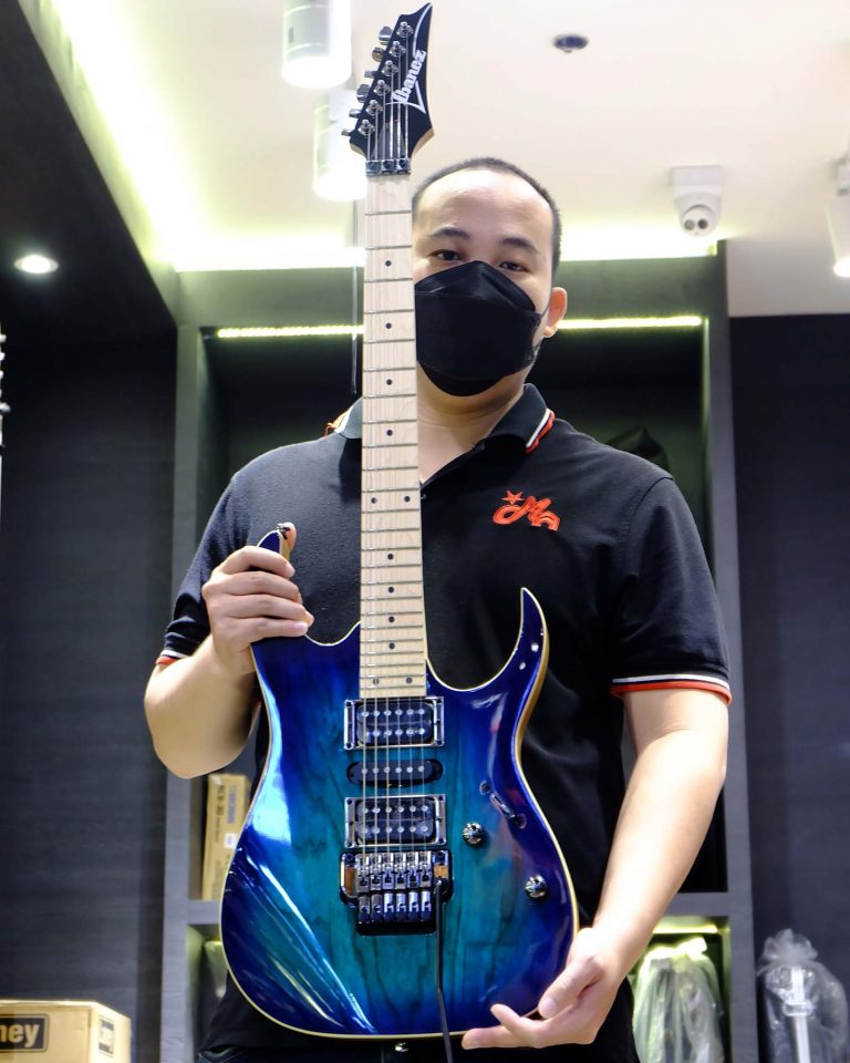 Showcase Ibanez RG370AHMZ