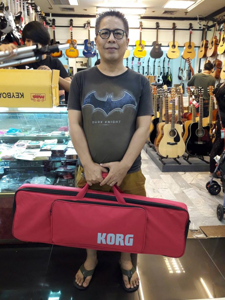 ลูกค้าที่ซื้อ Korg Kross 61 Keys