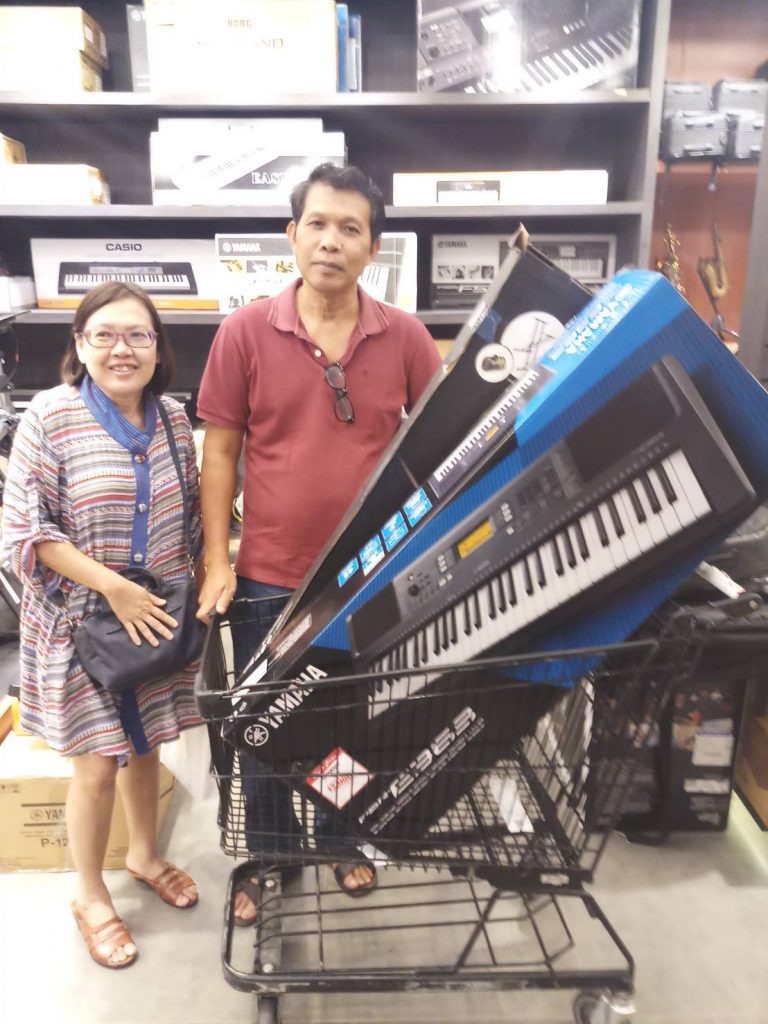 ลูกค้าที่ซื้อ Yamaha PSR-E363