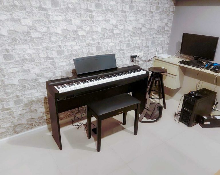 ลูกค้าที่ซื้อ Yamaha P-125 เปียโนไฟฟ้า