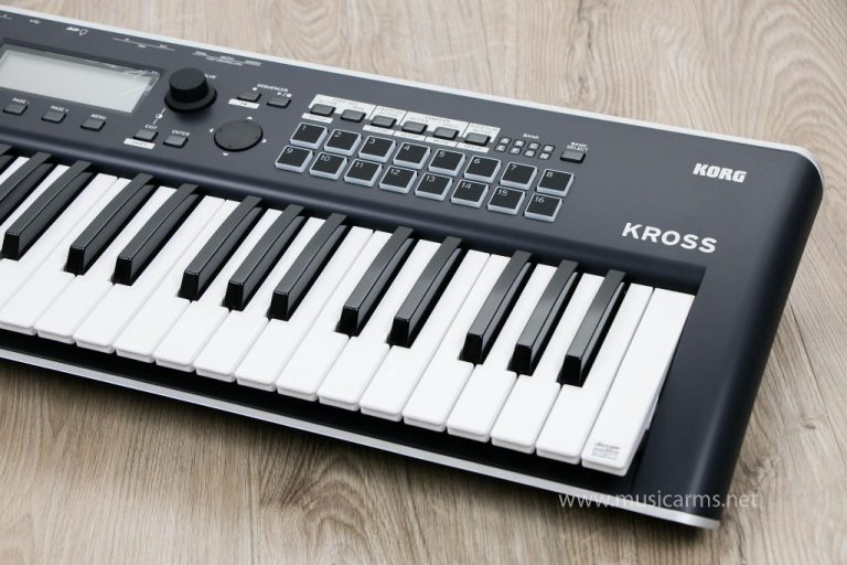 Korg Kross 2 61 Keys ขายราคาพิเศษ