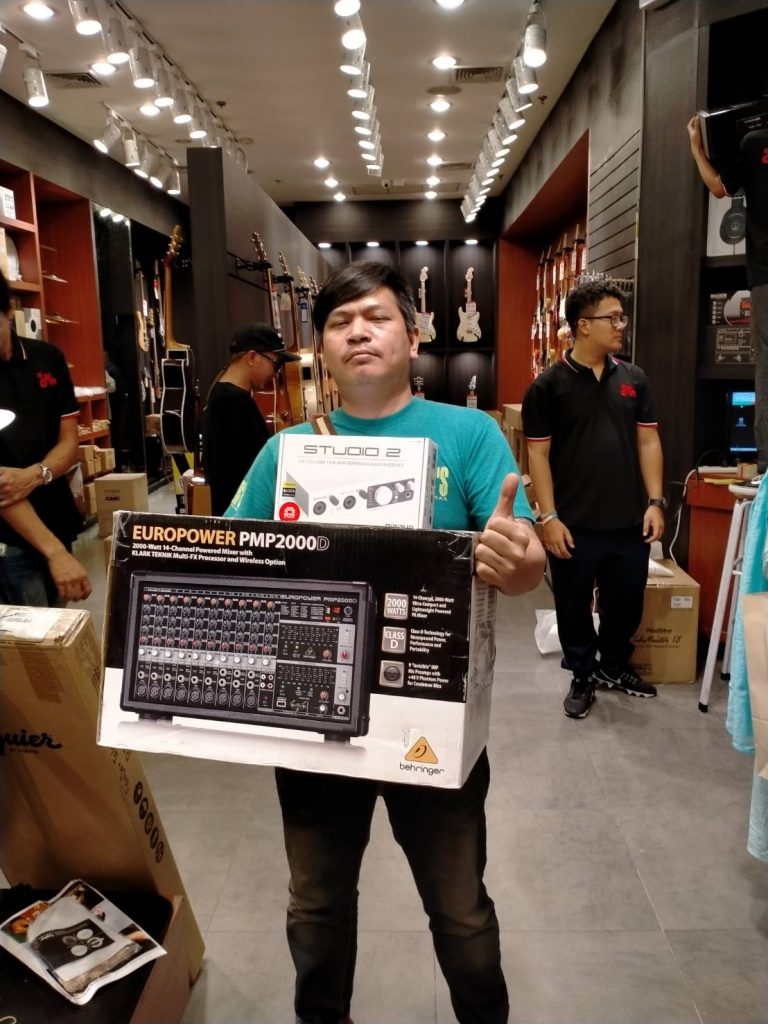 ลูกค้าที่ซื้อ Midiplus Studio 2 Audio Interface