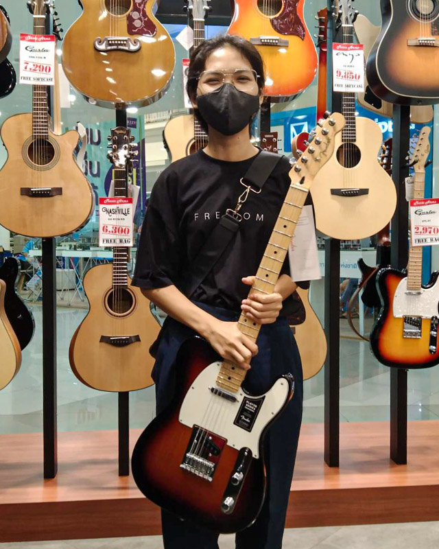 ลูกค้าที่ซื้อ Fender Player Telecaster กีตาร์ไฟฟ้า