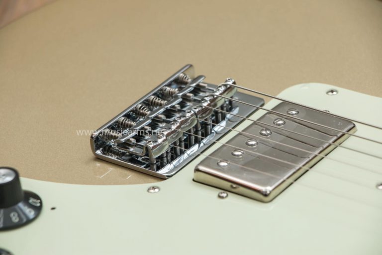 Fender Chris Shiflett Telecaster Deluxe ขายราคาพิเศษ