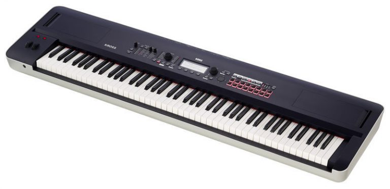 Korg Kross 2 88 Keys ขายราคาพิเศษ