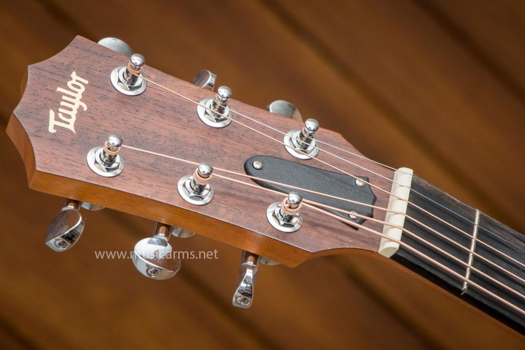 Taylor GS Mini-E Walnut ES2