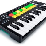 Novation Launchkey Mini MK II ลดราคาพิเศษ