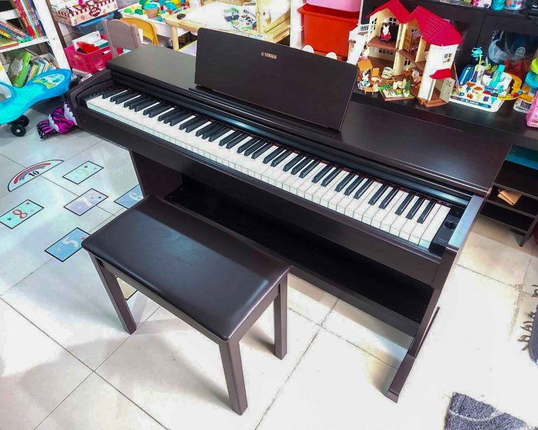 ลูกค้าที่ซื้อ Yamaha YDP-144R เปียโนไฟฟ้า