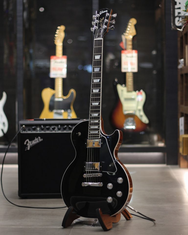 Showcase Gibson Les Paul Modern กีตาร์ไฟฟ้า