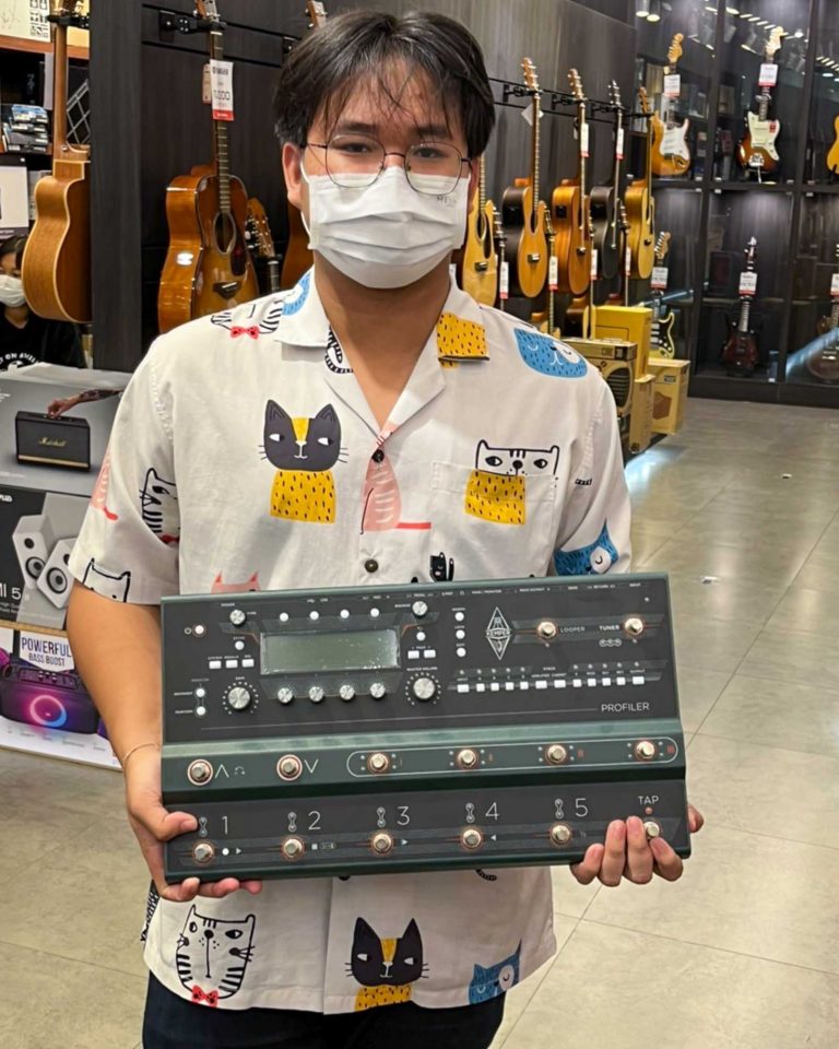 ลูกค้าที่ซื้อ Kemper Profiler Stage มัลติเอฟเฟค