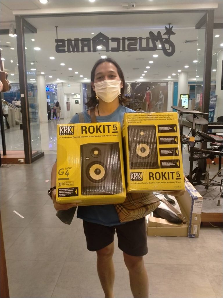 ลูกค้าที่ซื้อ KRK Rokit 5 Gen 4 ลำโพงมอนิเตอร์