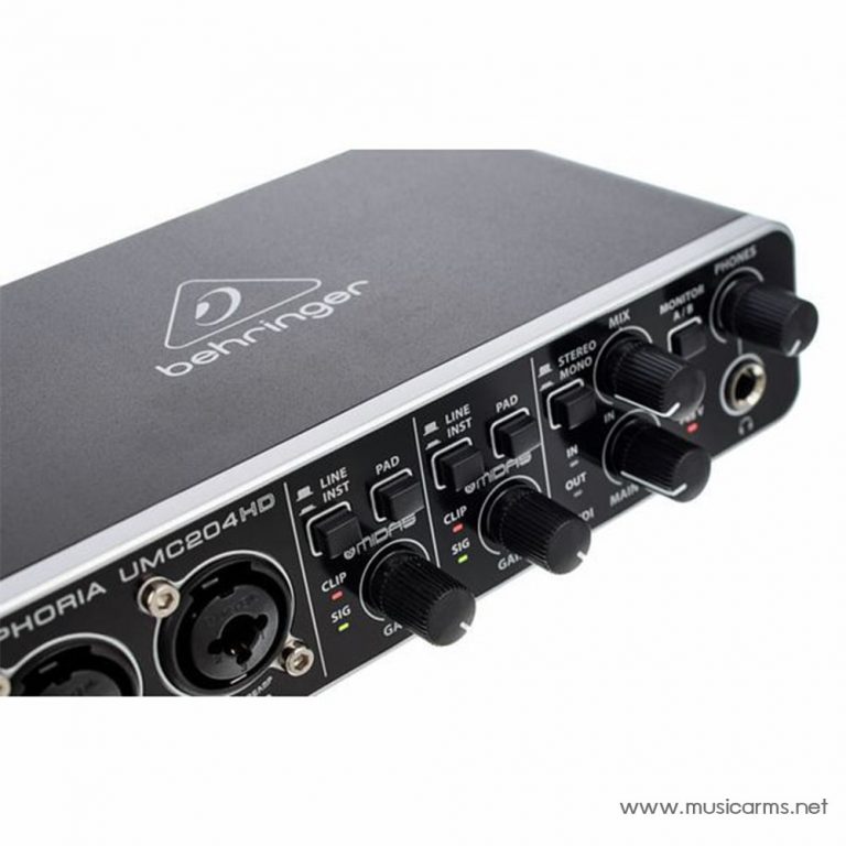 Behringer UMC204HD ปุ่ม ขายราคาพิเศษ