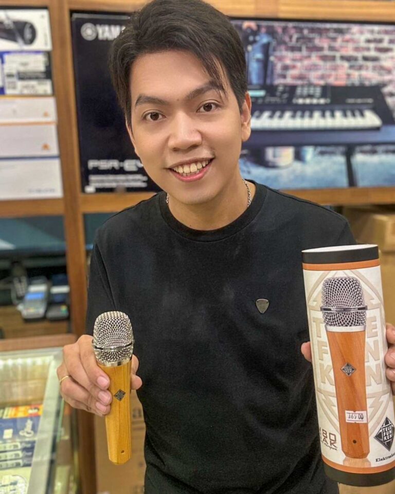 ลูกค้าที่ซื้อ Telefunken M80 ไมโครโฟนไดนามิก