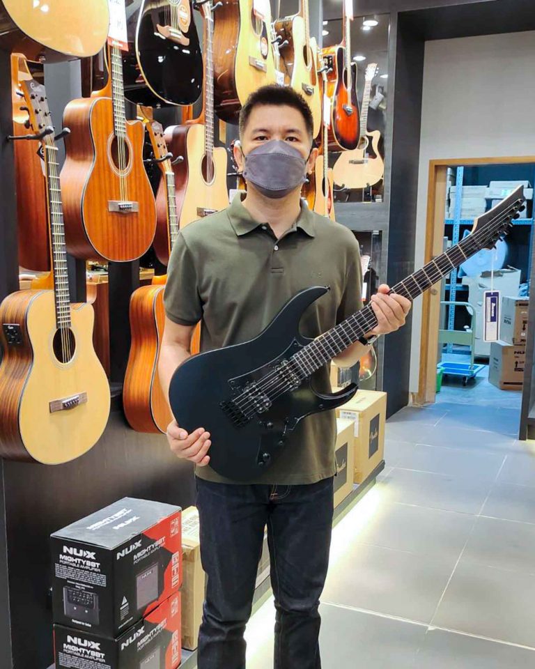 ลูกค้าที่ซื้อ Ibanez GRGR131EX กีตาร์ไฟฟ้า