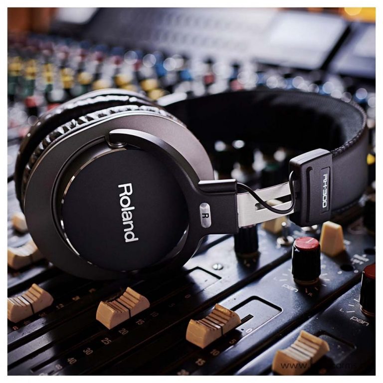 Roland RH-300 headphone ขายราคาพิเศษ