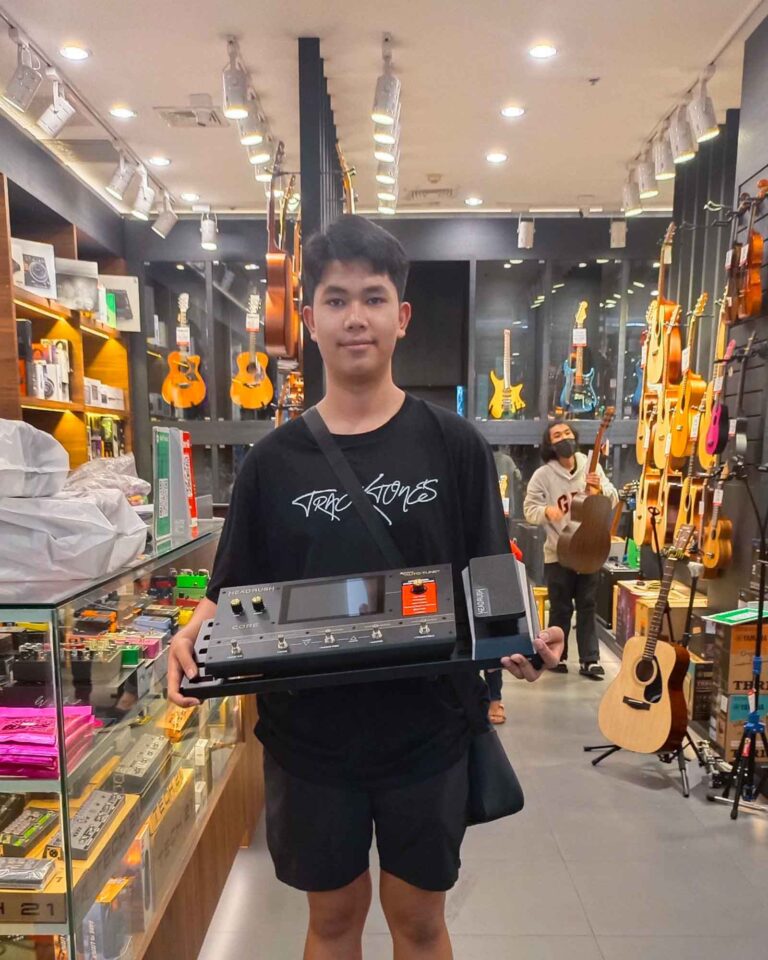 ลูกค้าที่ซื้อ Headrush Expression Pedal แป้นเหยียบเอฟเฟค