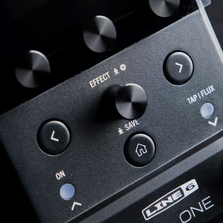 Line 6 HX One ขายราคาพิเศษ