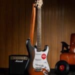 - Squier Debut Strat LRL WPG 2TS ขายราคาพิเศษ