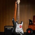 Squier Debut Stratocaster Black ขายราคาพิเศษ