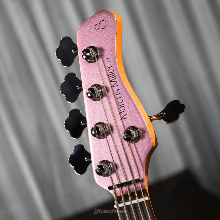 Sire Marcus Miller Z7 5 String Burgundy ขายราคาพิเศษ