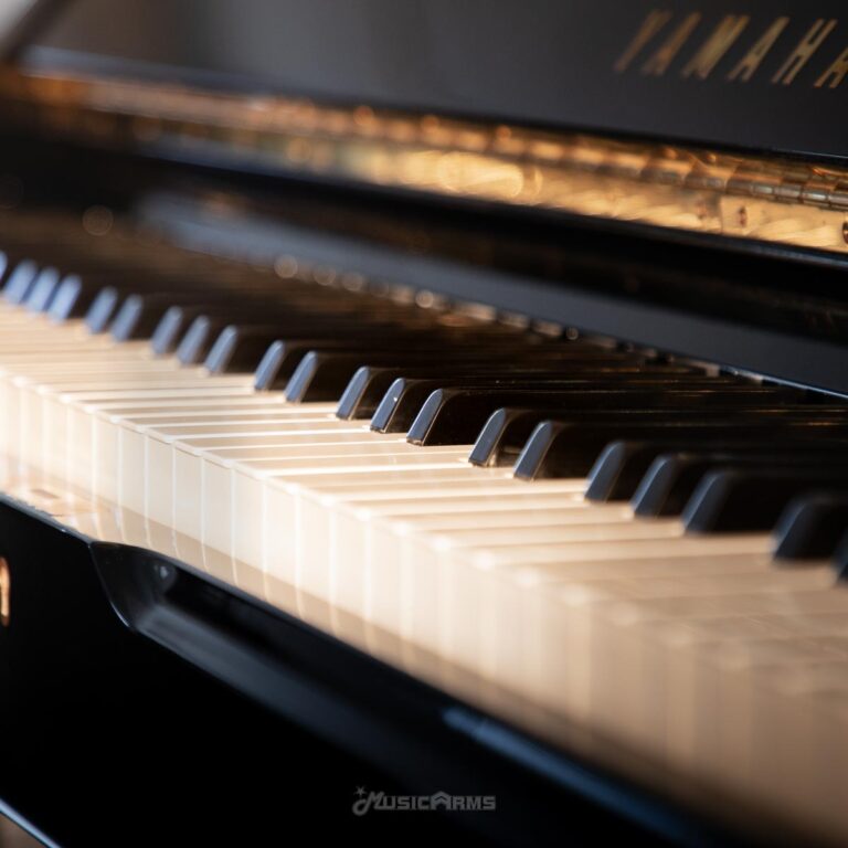 Yamaha Upright UX ขายราคาพิเศษ